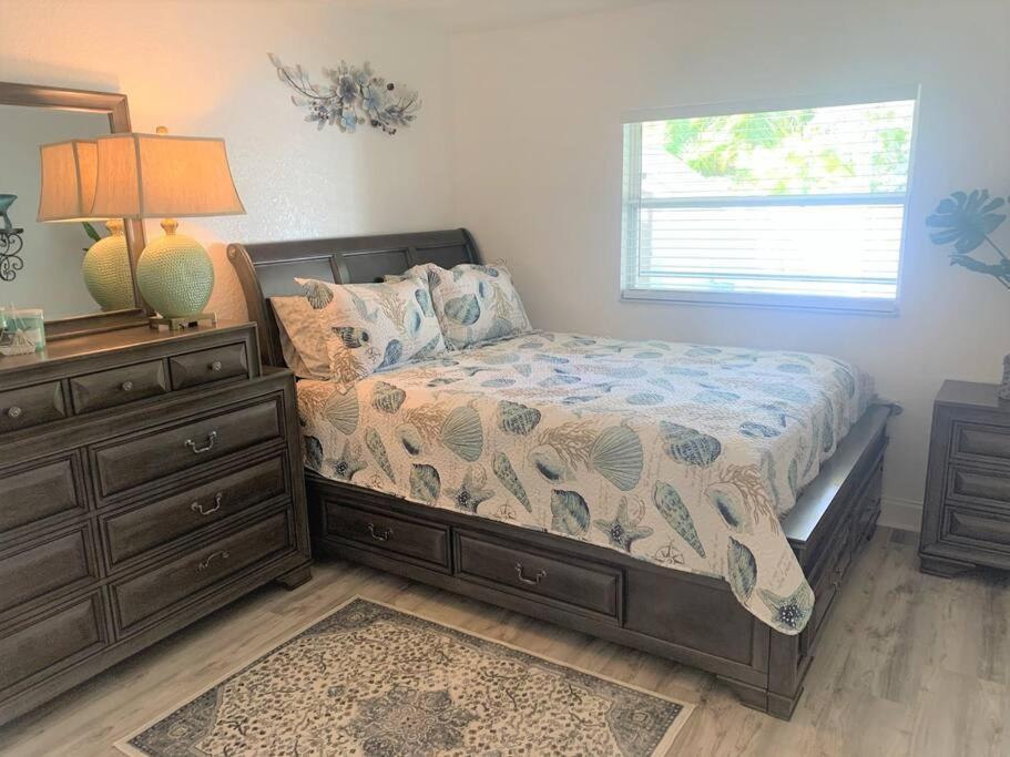 Bright And Beachy 2Bed 1Bath Home - Unit 210 Какао-Бич Экстерьер фото