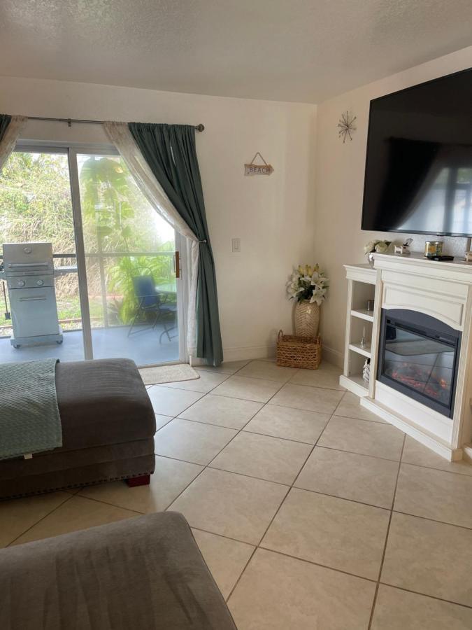 Bright And Beachy 2Bed 1Bath Home - Unit 210 Какао-Бич Экстерьер фото